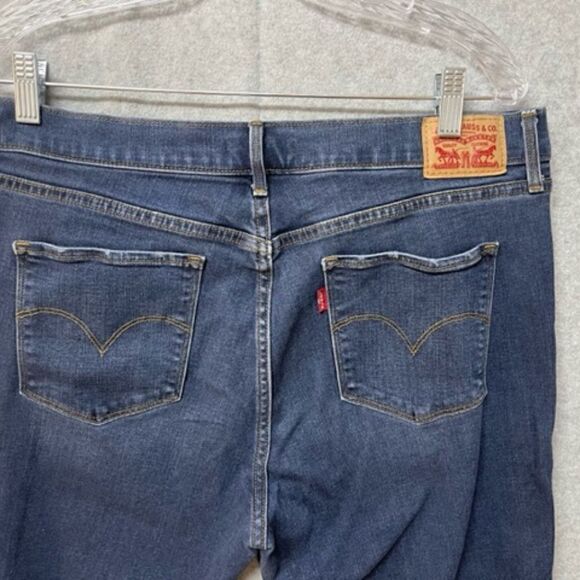 Levi Strauss Red Tab 314 Shaping Straight  Denim Blue Jeans Size 32 / 30 Distres - Picture 5 of 6